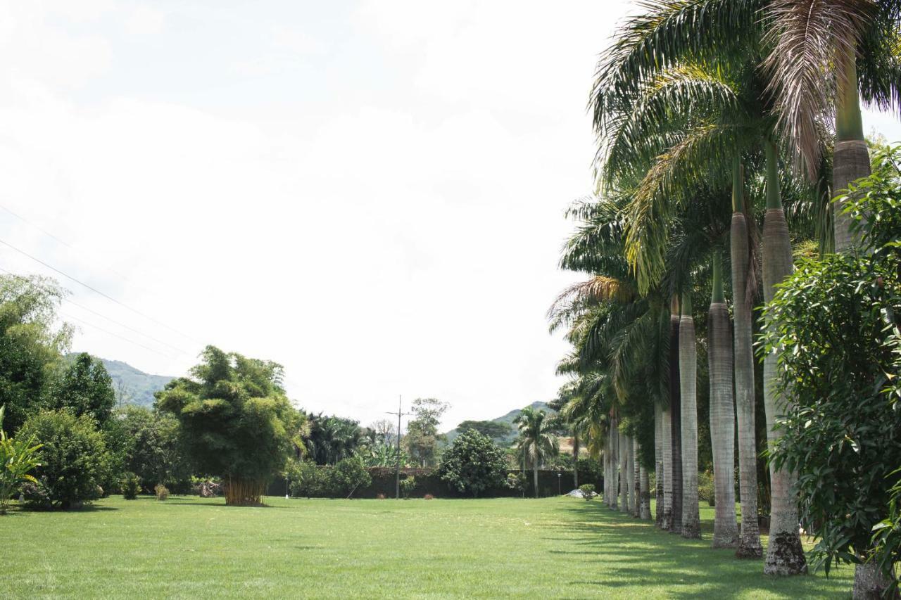 Paraiso Hotel Campestre La Virginia  Exterior photo